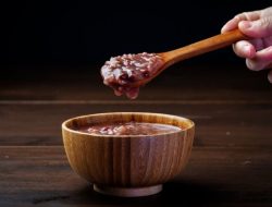 Bubur Kacang Hitam : Nilai Gizi, Manfaat dan Bahayanya