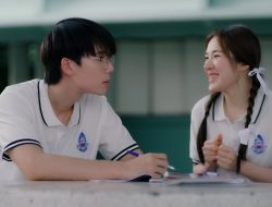 5 Tips yang Harus Kamu Lakukan Agar Pasanganmu Tak Cemburu Berlebihan