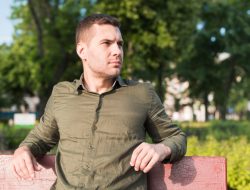 Menembus Usia 40: Strategi Finansial Agar Tidak “Kehabisan Napas” di Masa Tua