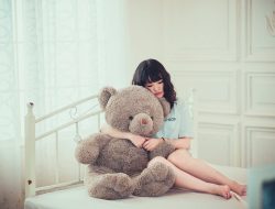 Menangisi Yang Menyakitimu Itu Bodoh, Yakin Saja Allah Menyiapkan yang Lebih Baik