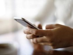 5 Tanda Doi Tidak Menyukaimu Dari Caranya Membalas Chat Atau Pesan