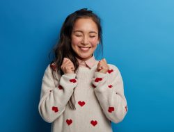 Lebih Baik Dibenci Jadi Diri Sendiri, Daripada Disukai Tapi Pura-Pura Bahagia!