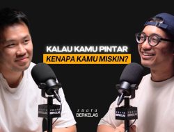 100 Episode Suara Berkelas: Rahasia Sukses di Dunia Kreati, Berani Bodoh, Hadapi Kritik, dan Ciptakan Keberuntungan